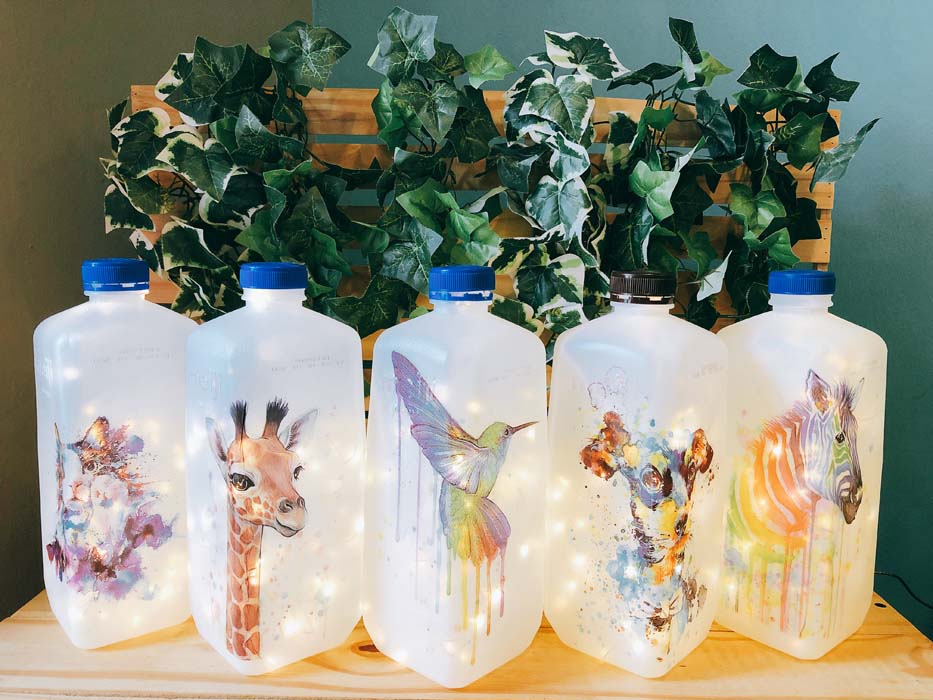 Upcycling workshop turning plastic cartons into LED lamps